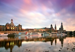 the elbe river in dresden germany